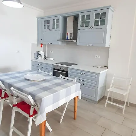 Apartman Aneta's House